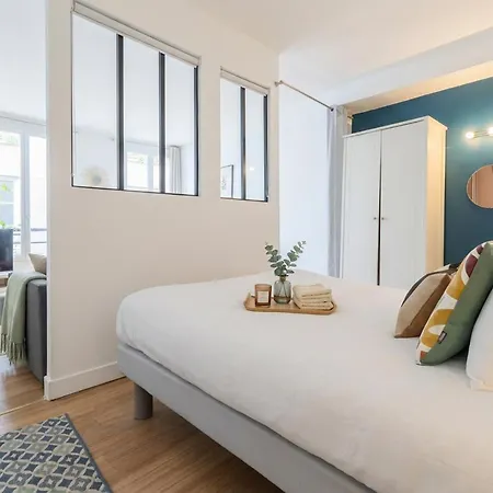 Furtive - Montorgueuil Apartment *